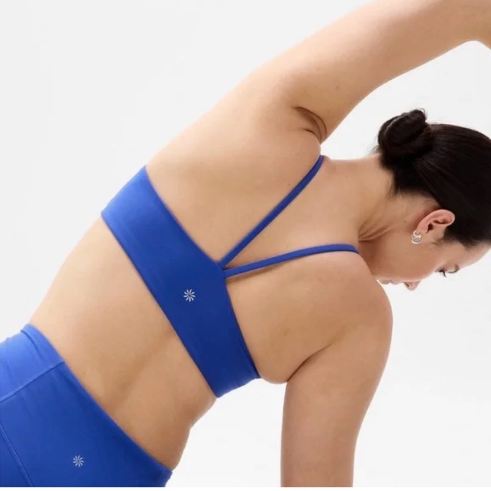 Athleta Vibrant Blue Sports Bra